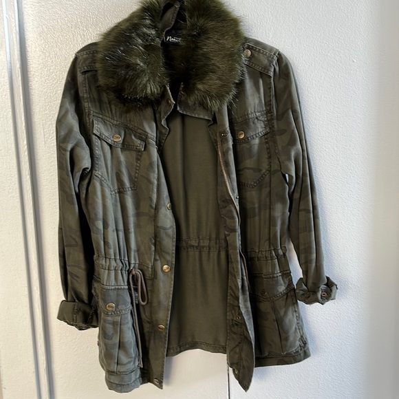 Nanette Lepore Camo Jacket - Picture 1 of 5